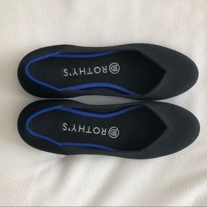 Rothy’s black The Flat 7